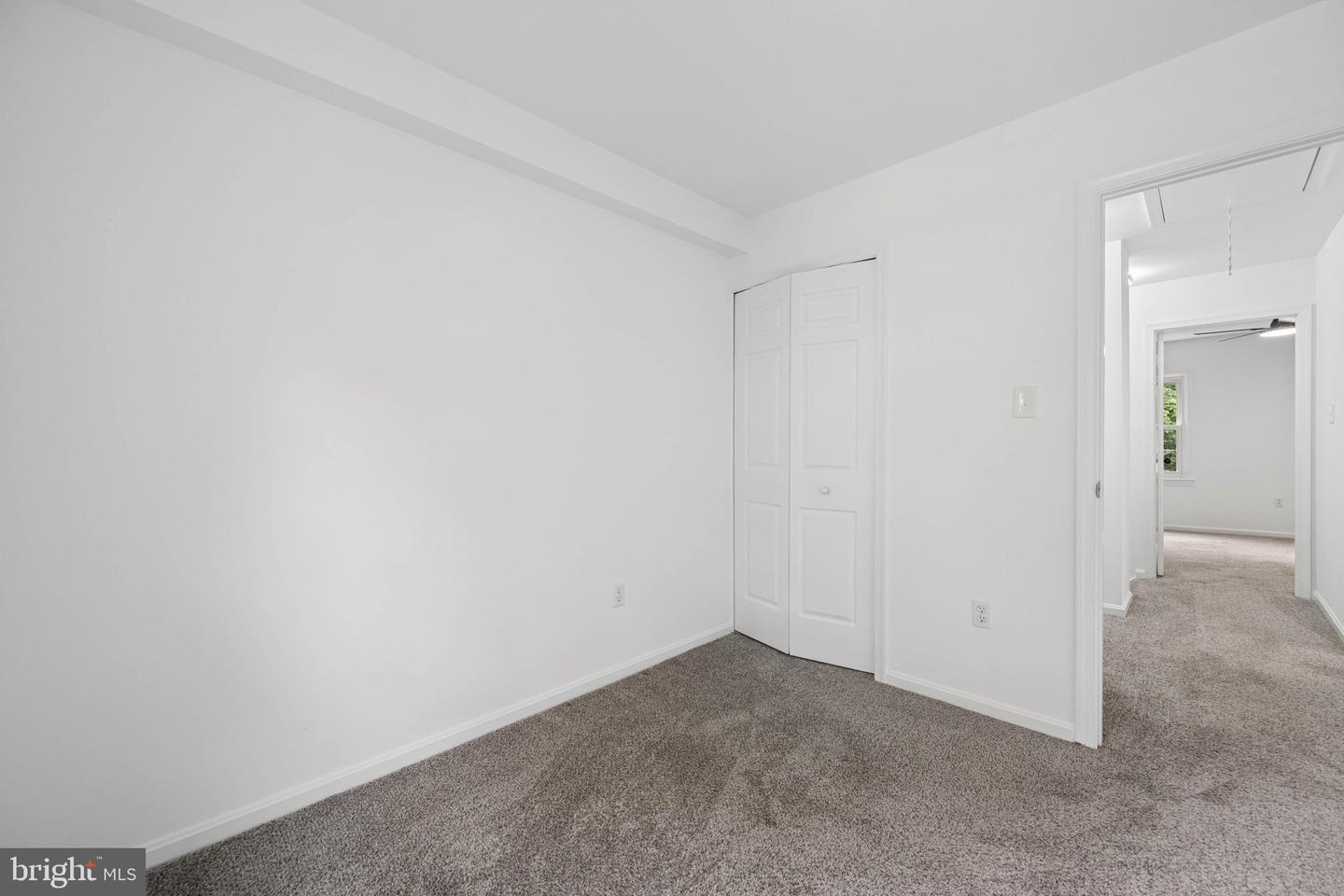 3015 Mozart Dr Property Photo 40