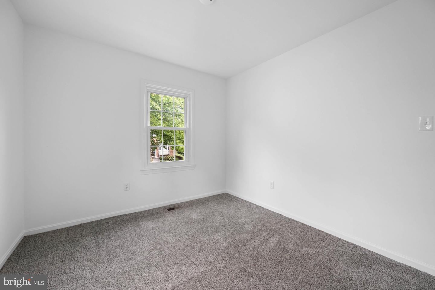 3015 Mozart Dr Property Photo 43