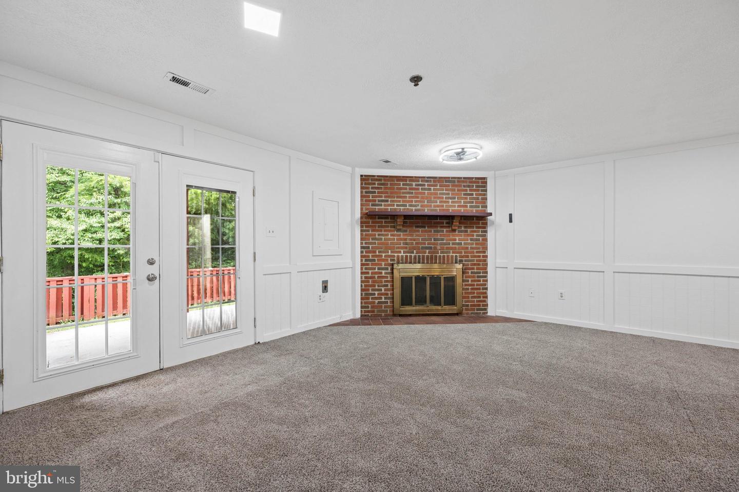 3015 Mozart Dr Property Photo 55