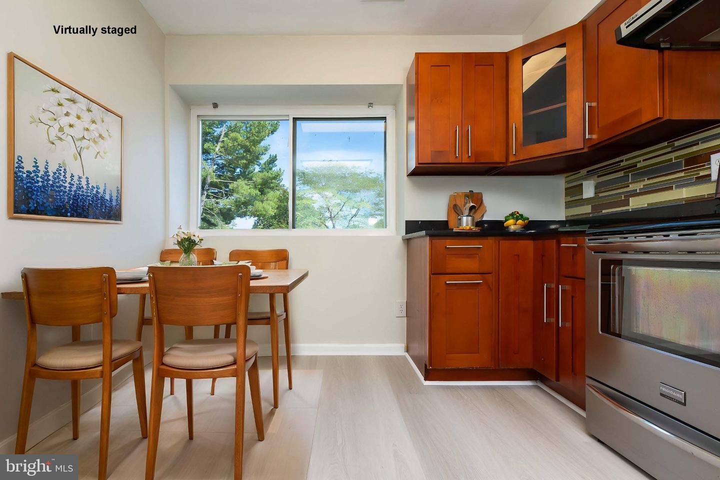 17434 Hughes Rd Property Photo 6