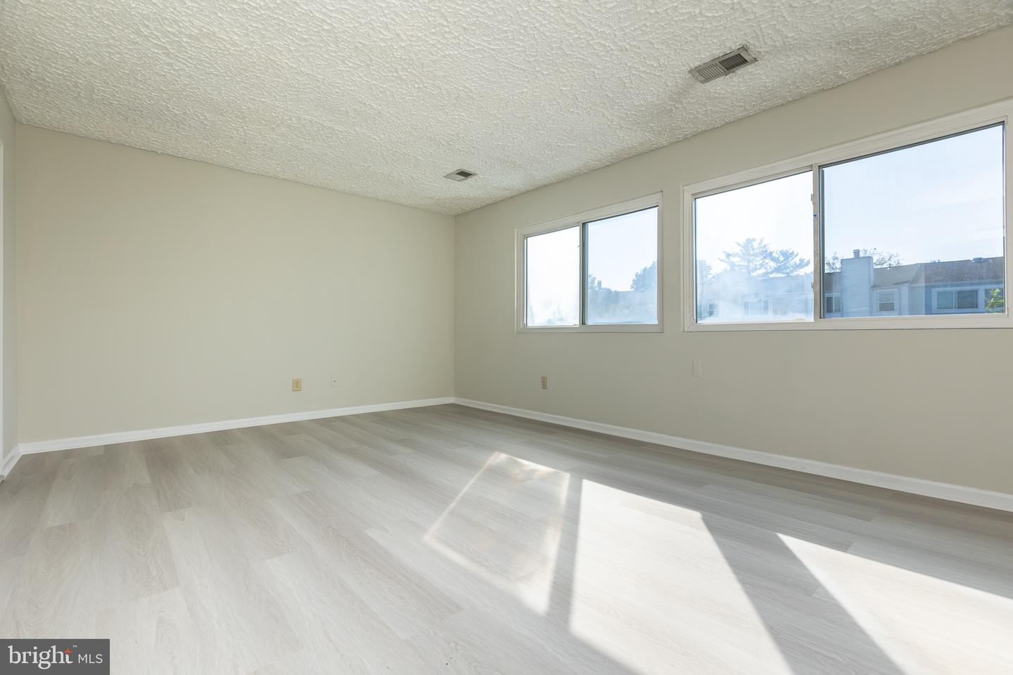 17434 Hughes Rd Property Photo 30