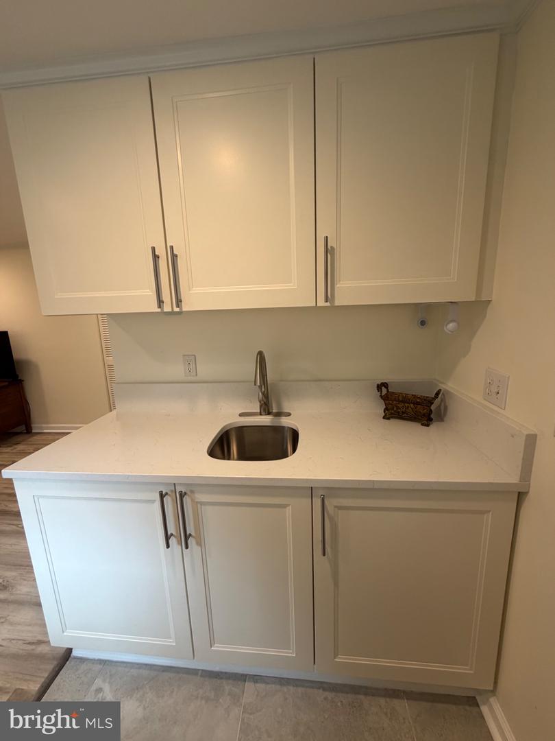 5526 Uppingham St Property Photo 31
