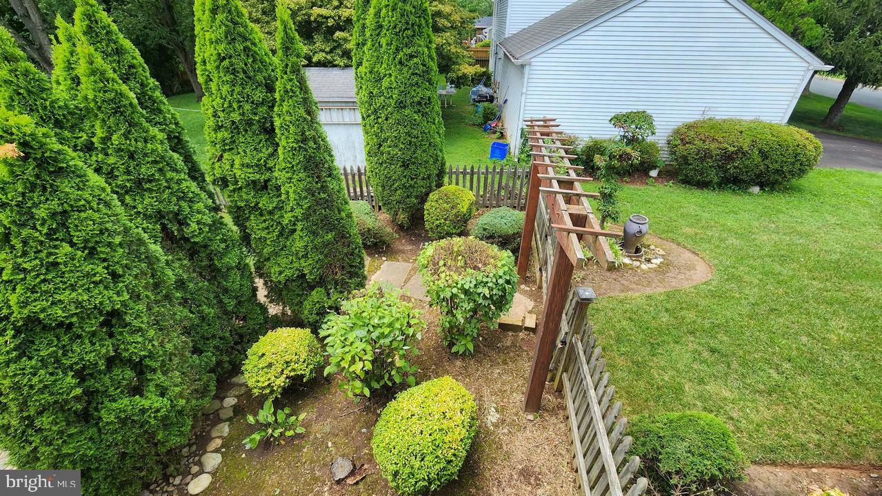14216 Twig Rd Property Photo 6