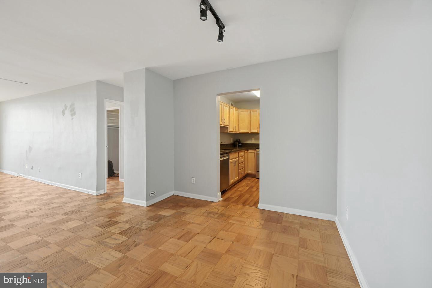 5101 River Rd W #1912 Property Photo 18