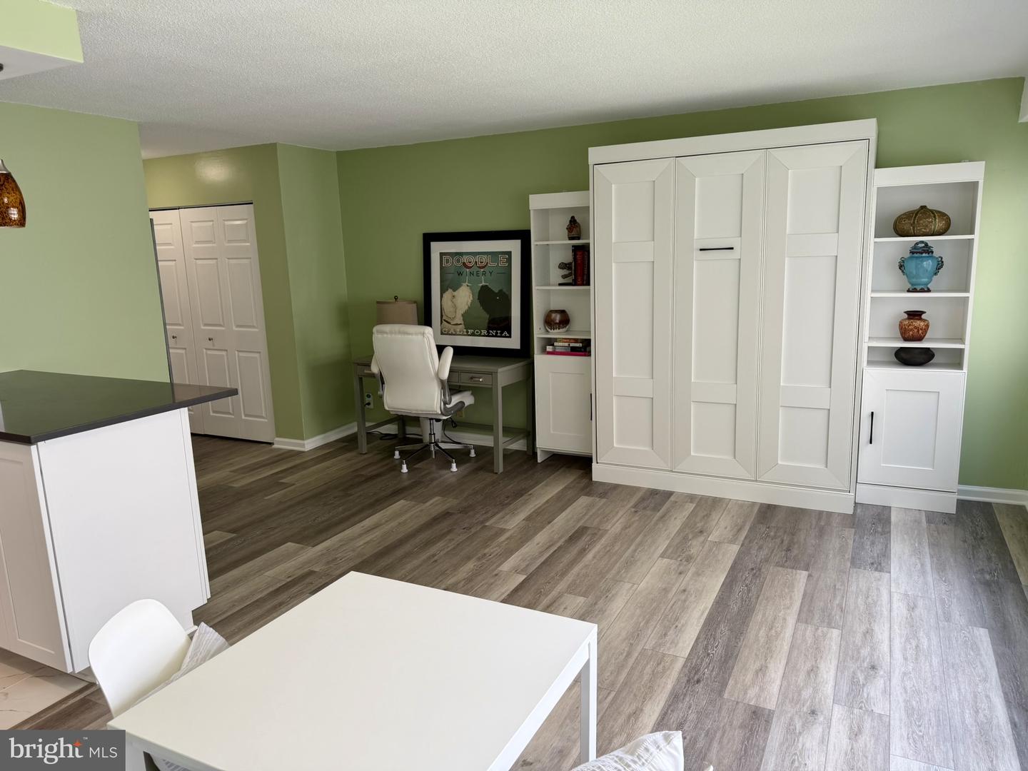 5500 Friendship Blvd #1224n Property Photo 3