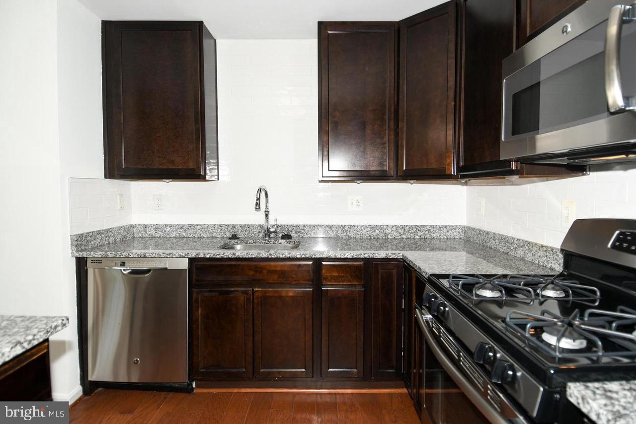 22618 Majestic Elm #57 Property Photo 13