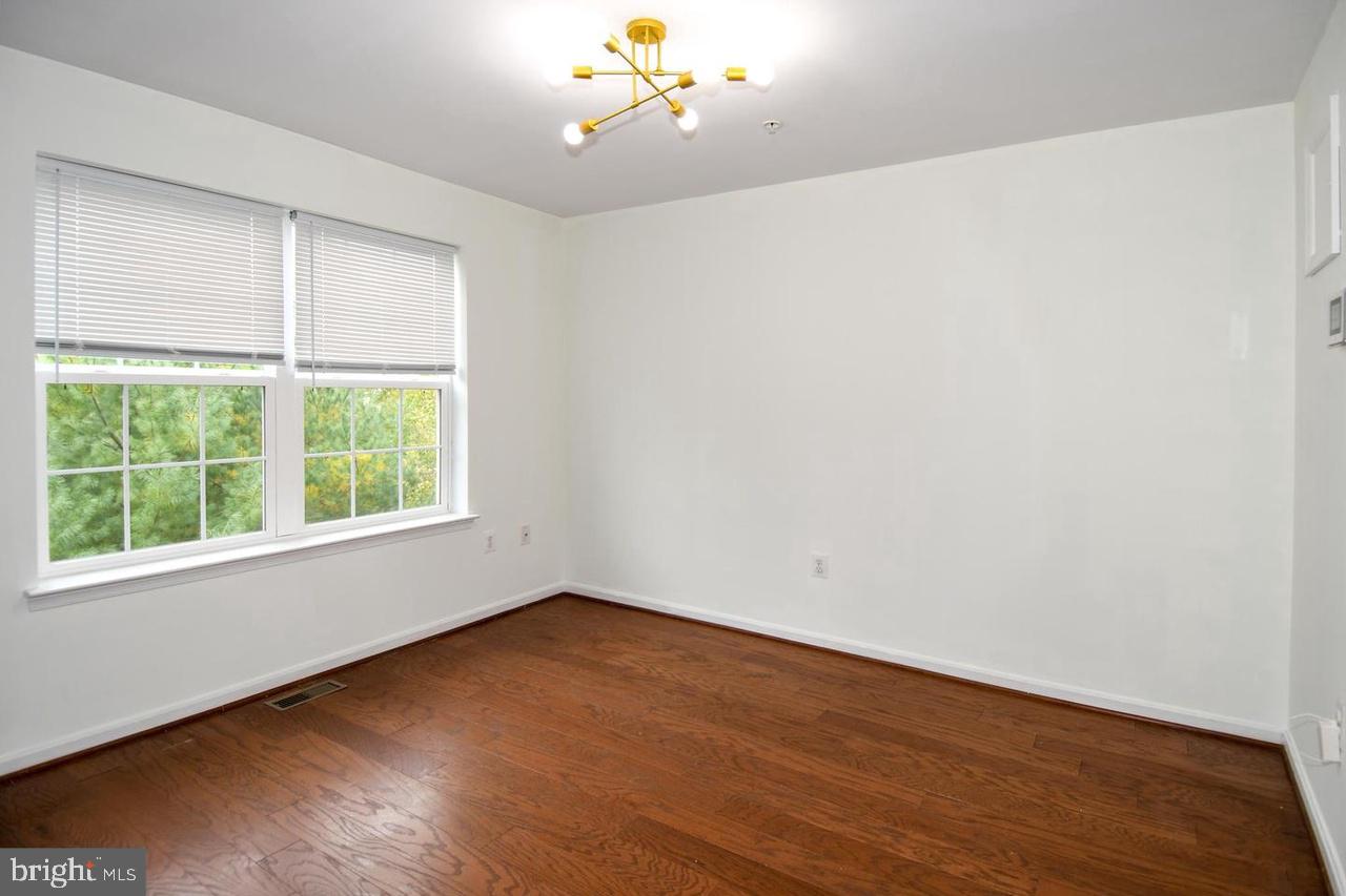 22618 Majestic Elm #57 Property Photo 15