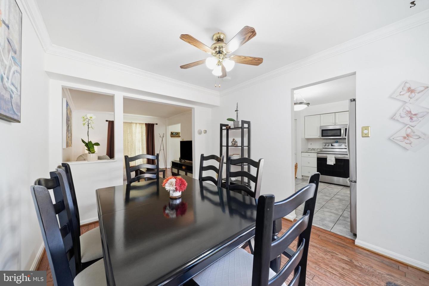 17516 Longview Ln Property Photo 10