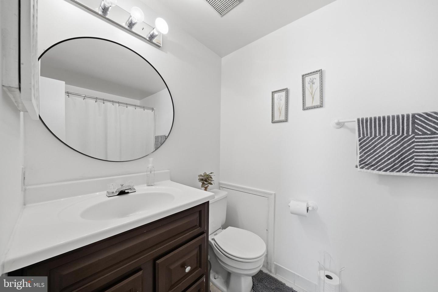 17516 Longview Ln Property Photo 26