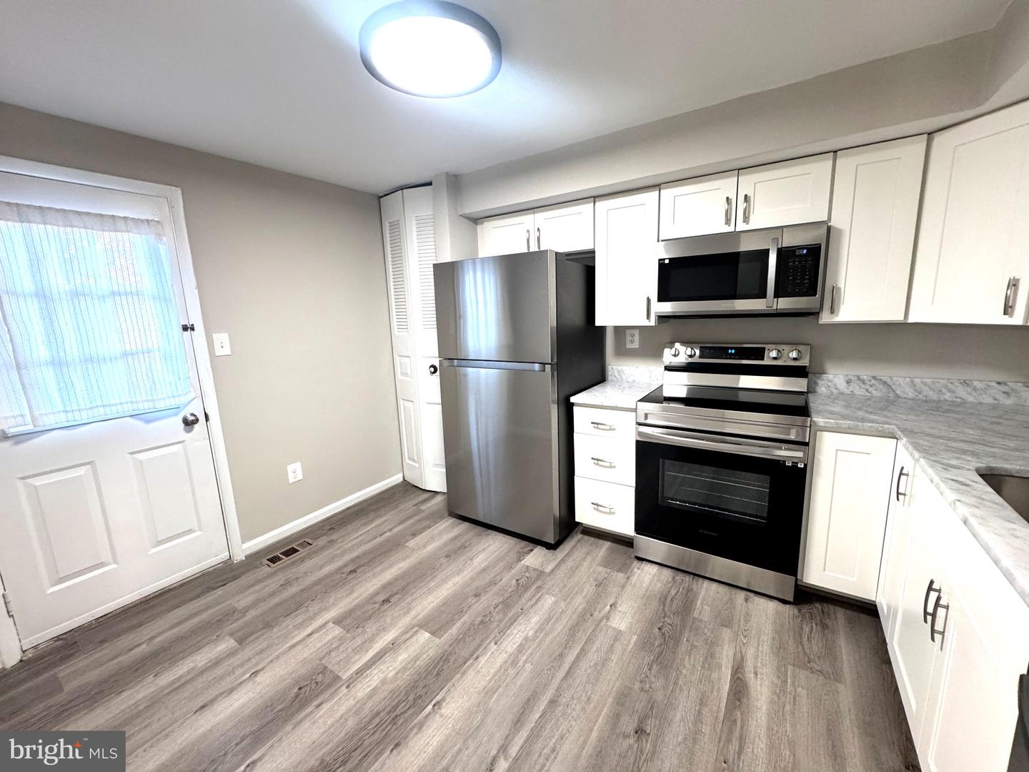 17553 Amity Dr Property Photo 13