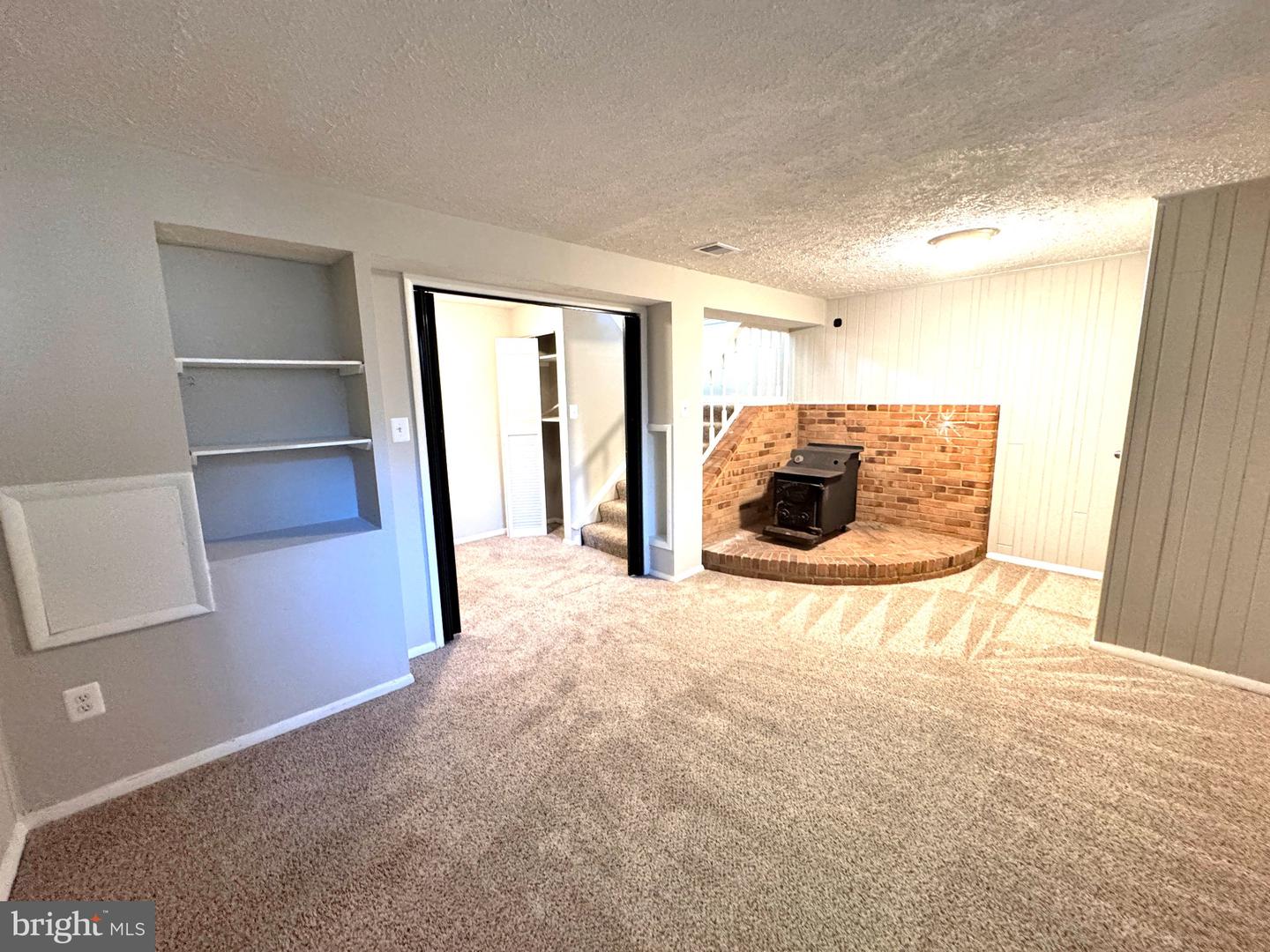 17553 Amity Dr Property Photo 28