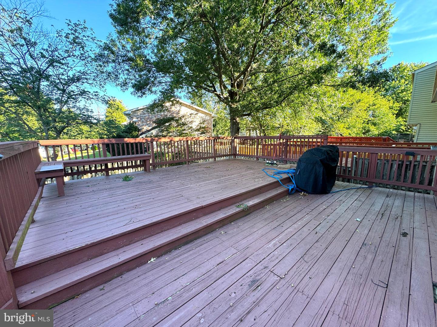 17553 Amity Dr Property Photo 32