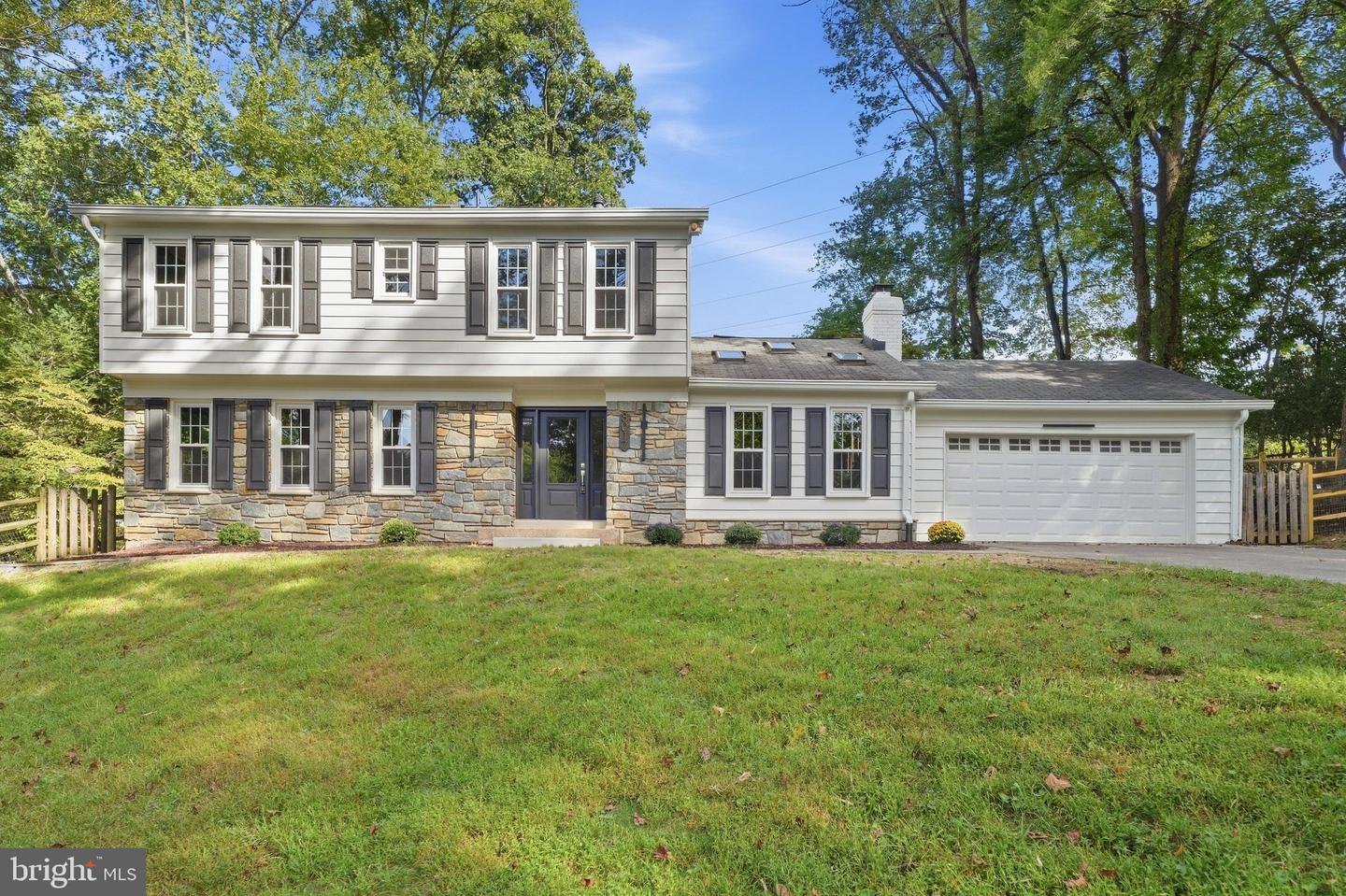 8017 Lakenheath Property Photo 1
