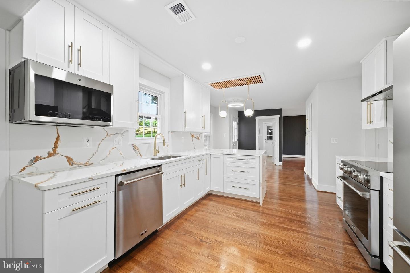 8017 Lakenheath Property Photo 18