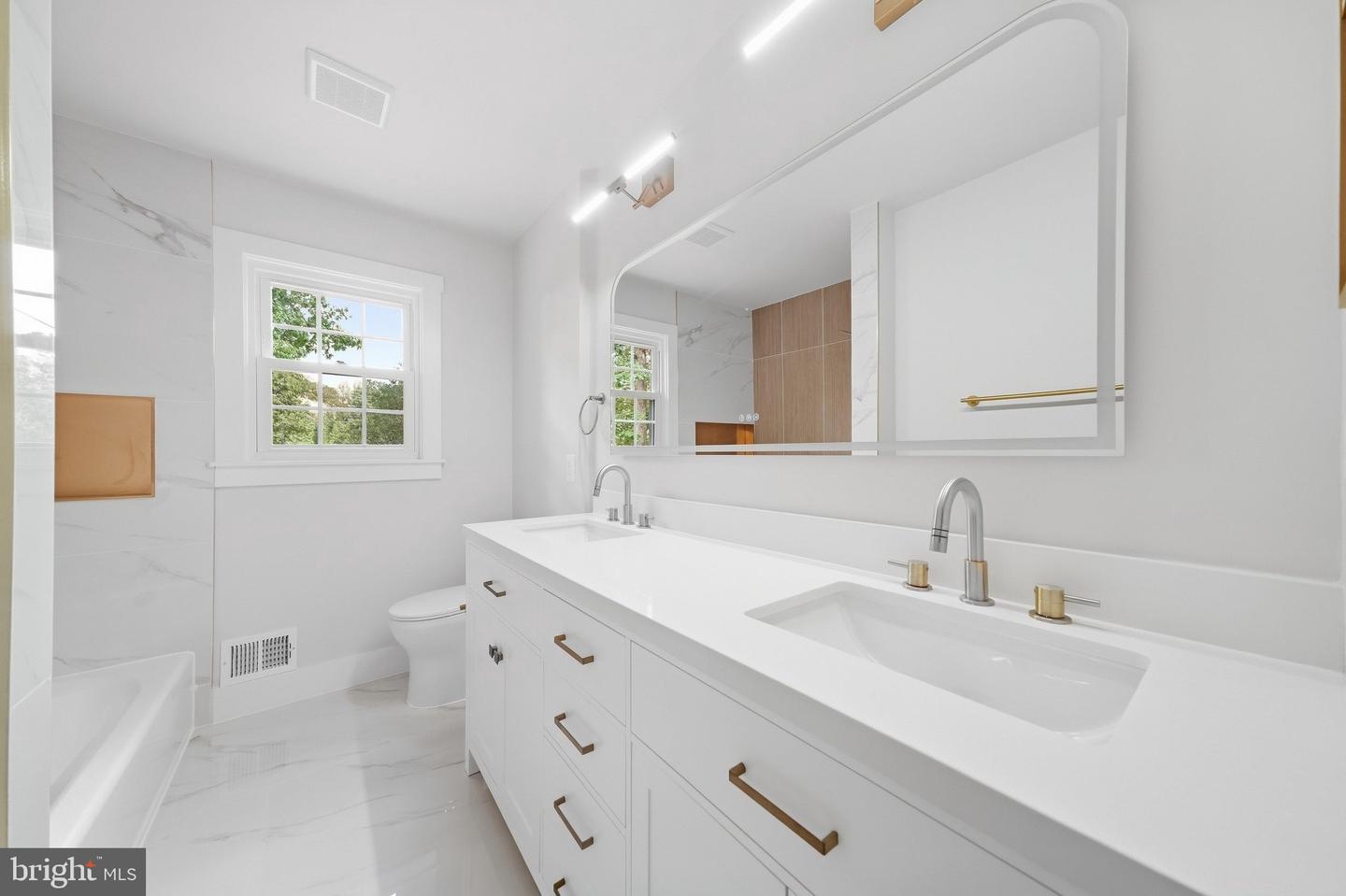 8017 Lakenheath Property Photo 34