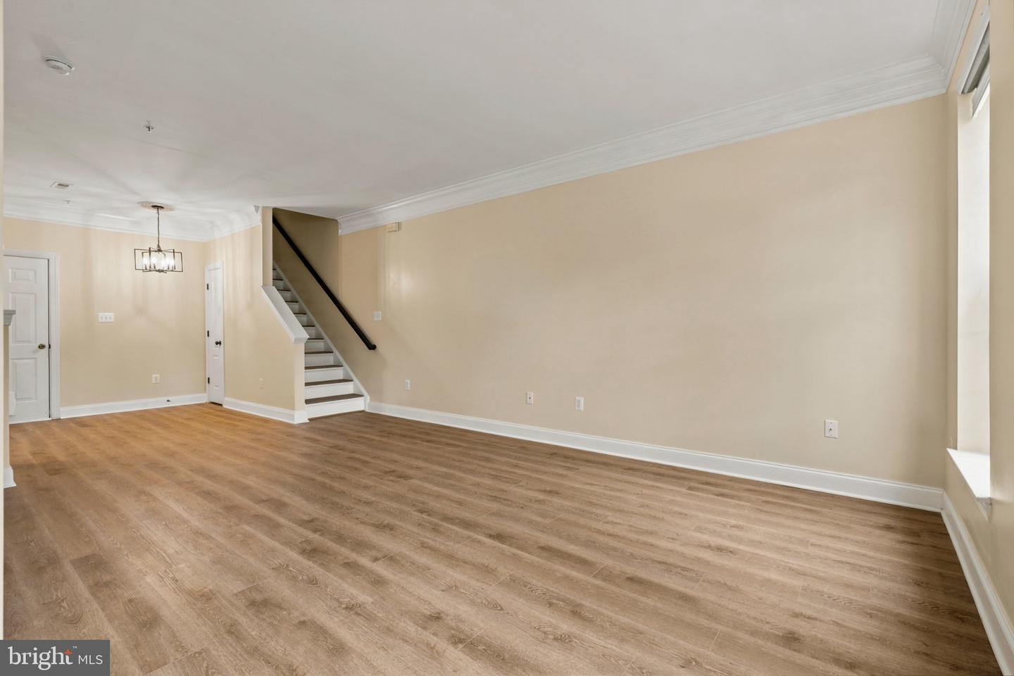 680 Orchard Ridge Dr #100 Property Photo 10