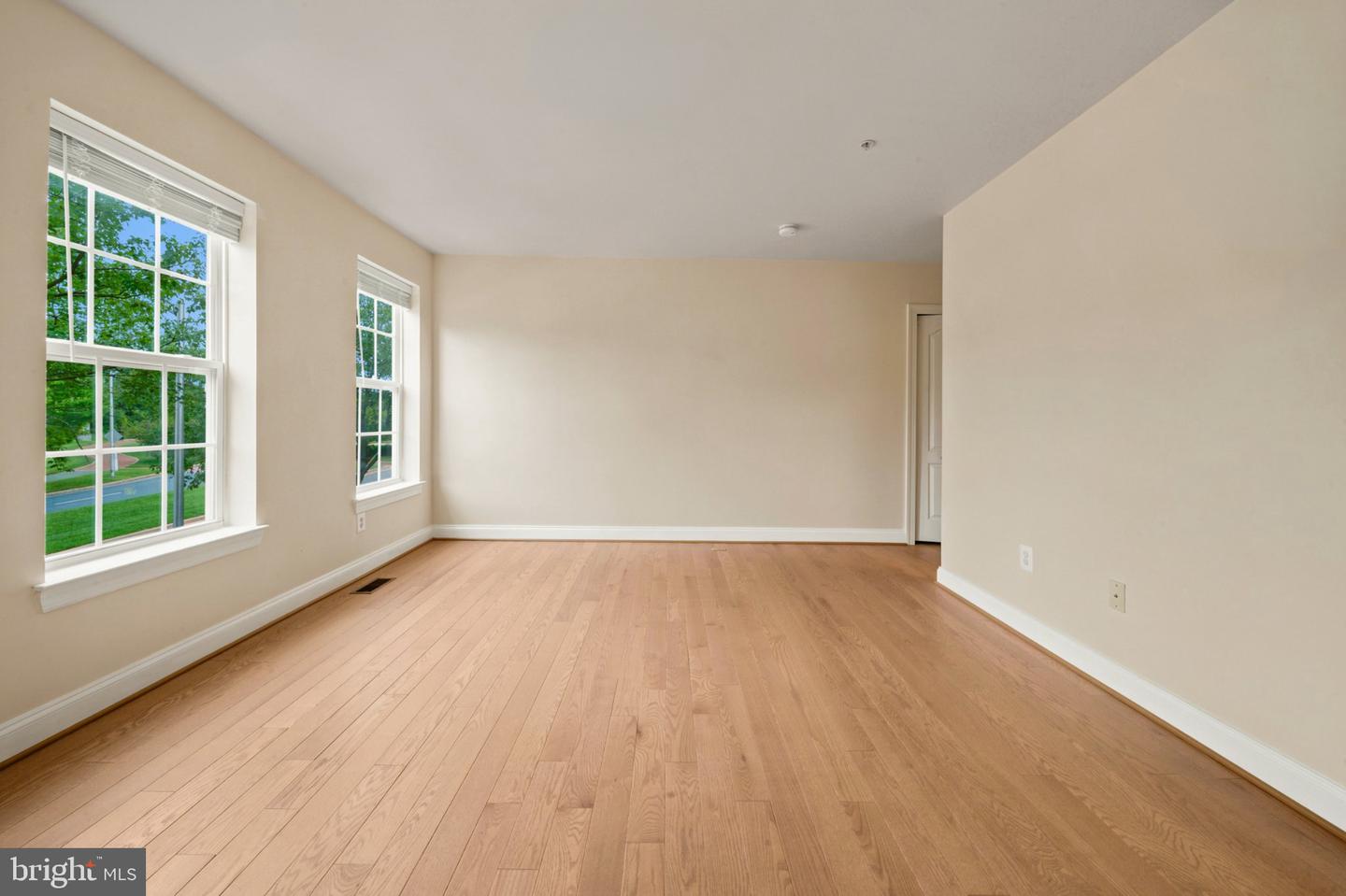 680 Orchard Ridge Dr #100 Property Photo 17