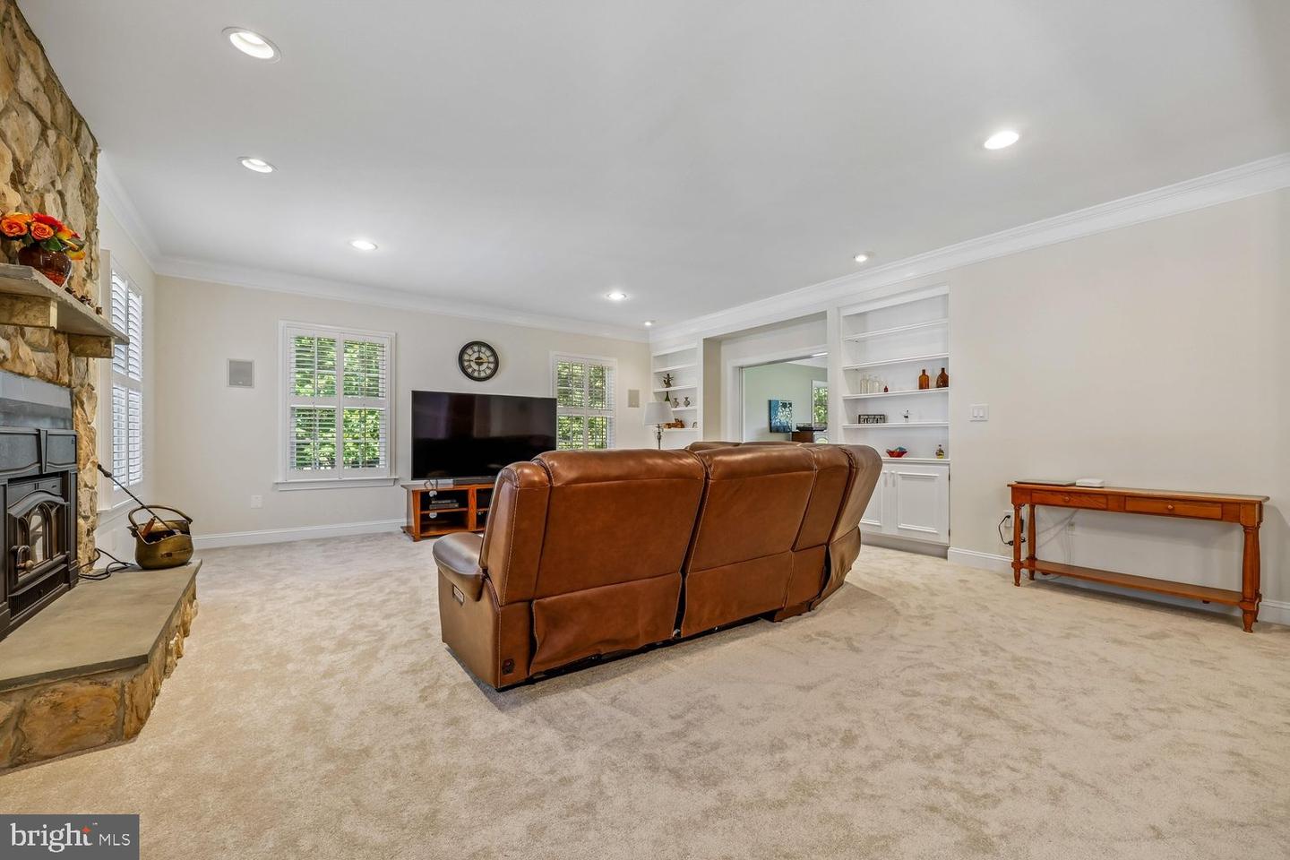 21628 Ripplemead Dr Property Photo 42
