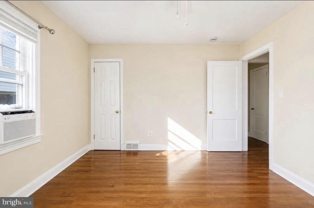 10626 S Dunmoor Dr Property Photo 6