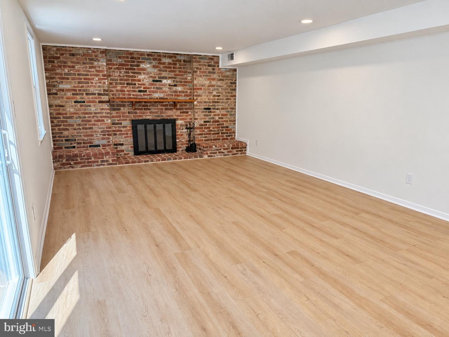 11906 Henry Fleet Dr Property Photo 17