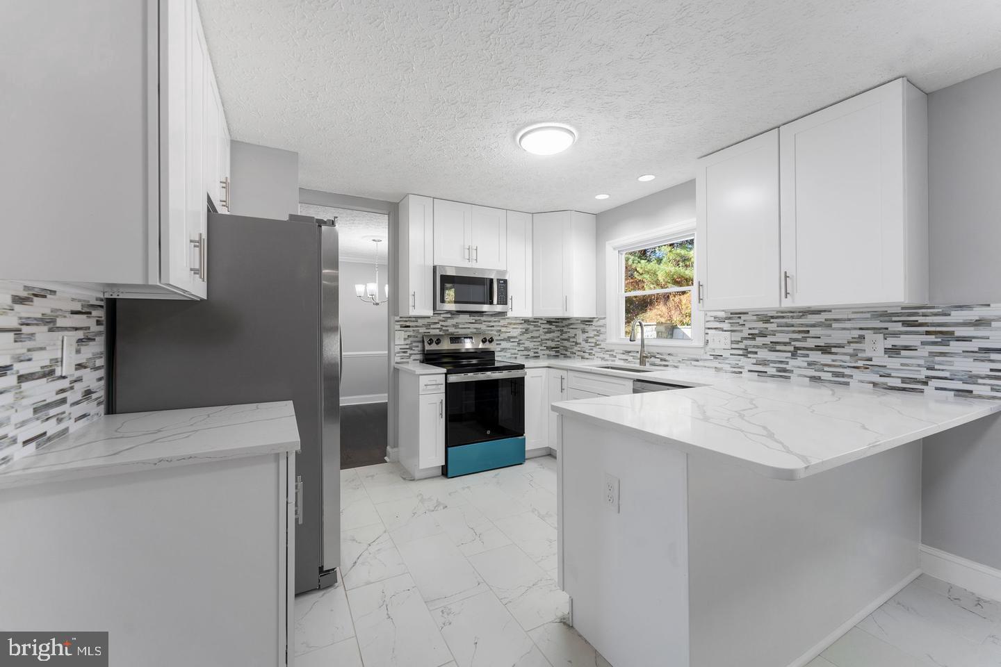 13016 Gershwin Way Property Photo 9