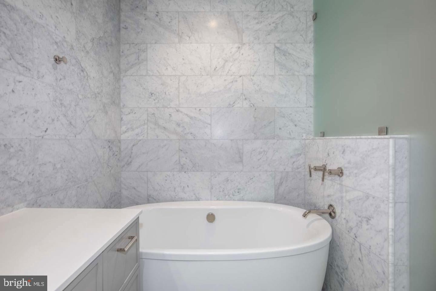 8551 Connecticut Ave #610 Property Photo 22