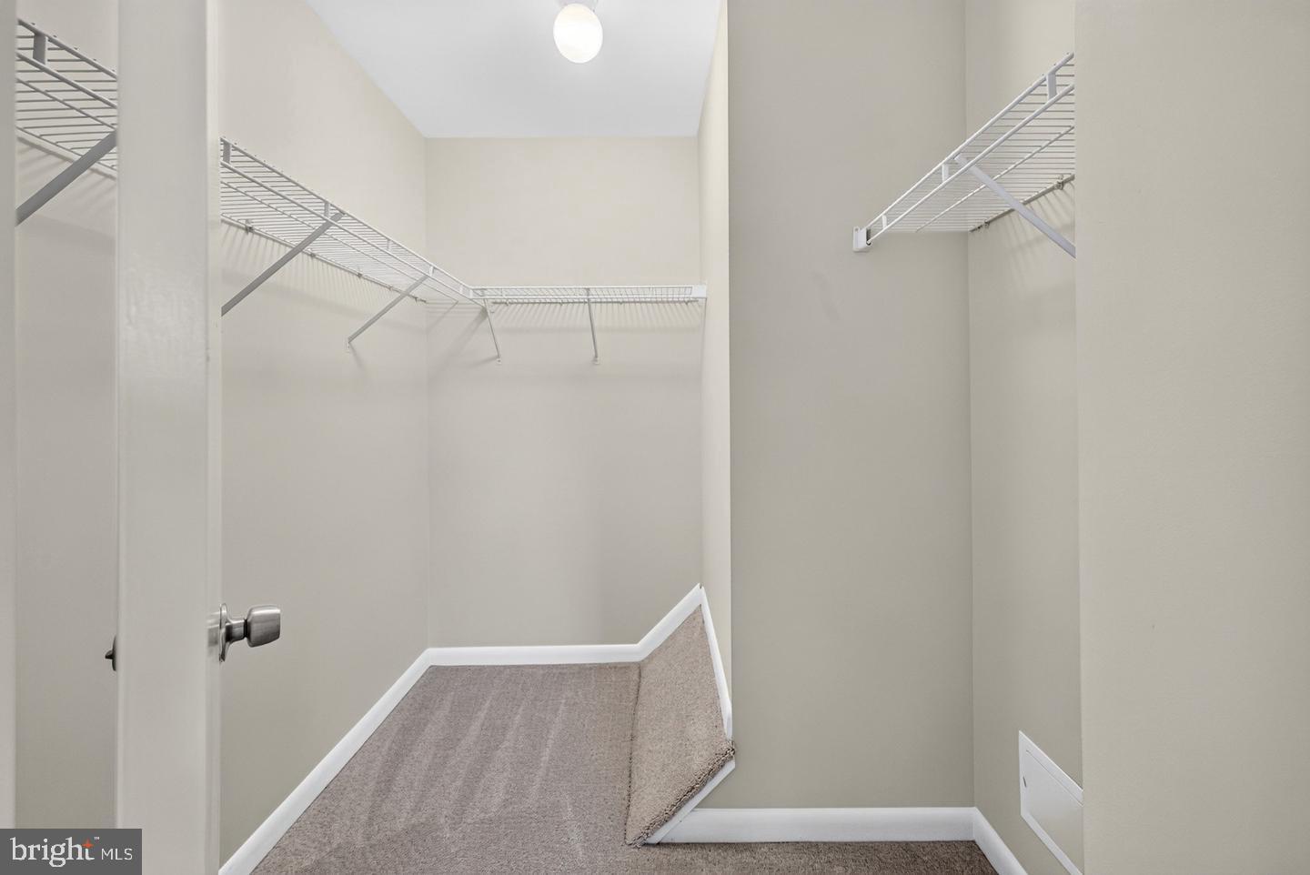 18997 Highstream Dr #834 Property Photo 18