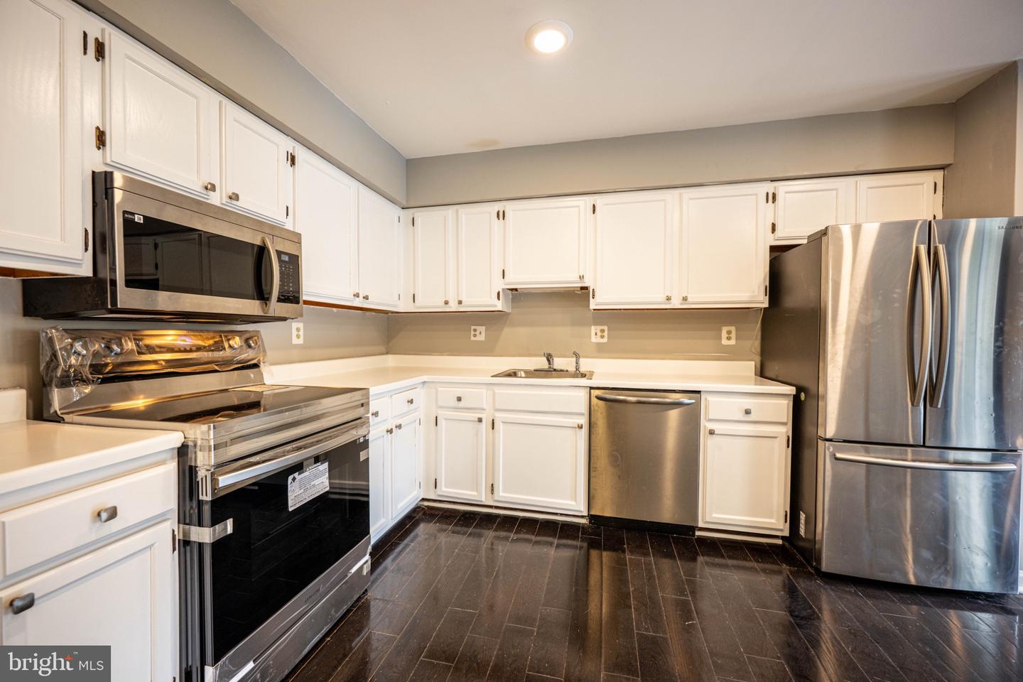 3648 Alpen Green Way #22-234 Property Photo 7