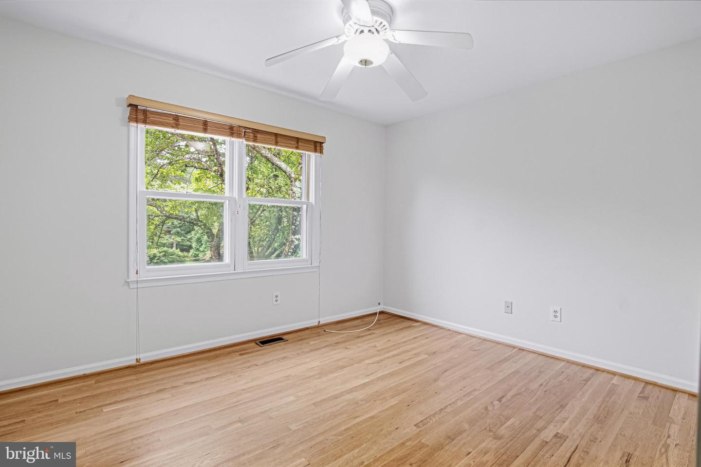 9213 Bentridge Ave Property Photo 52