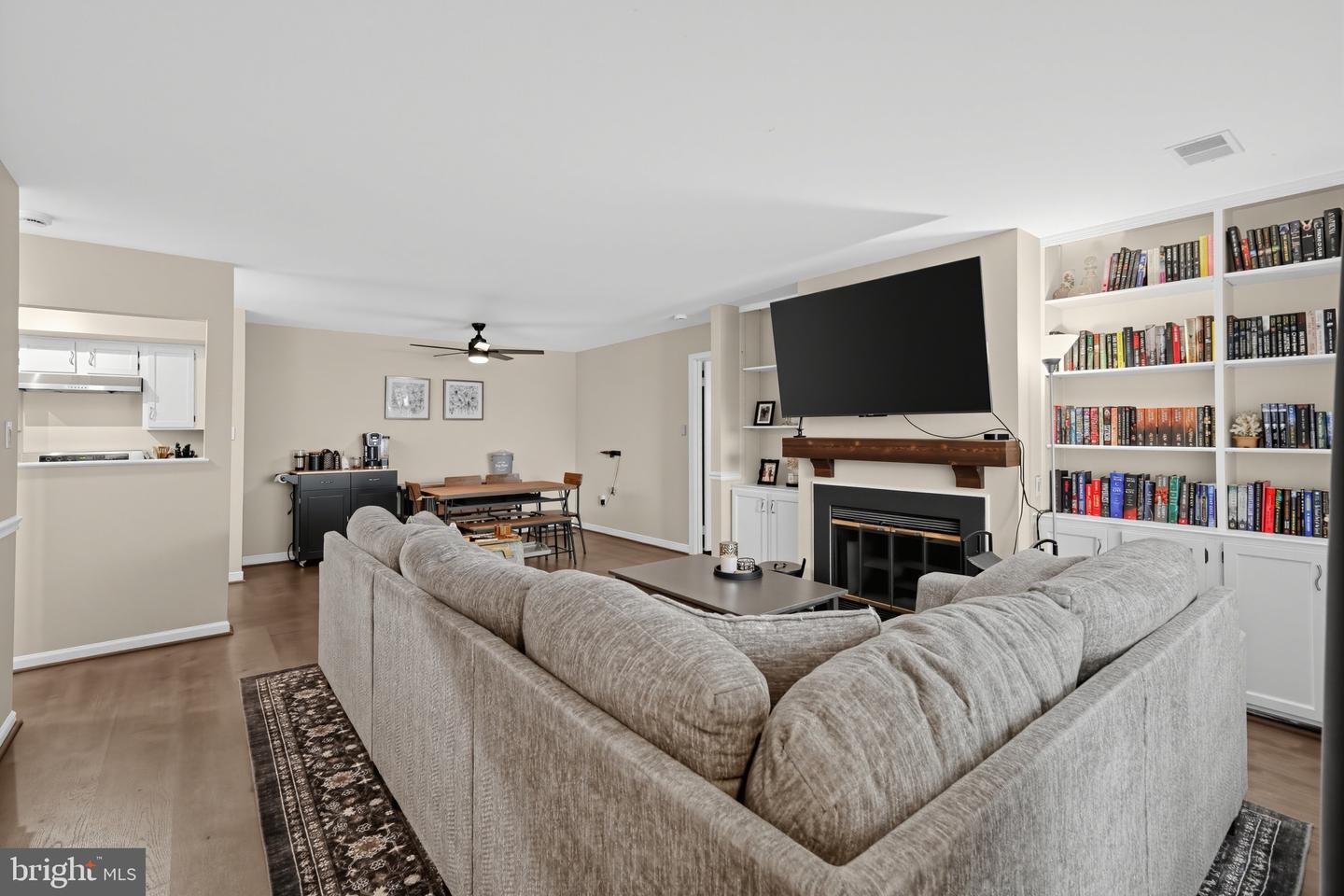 20665 SHADYSIDE WAY #8-122 Property Photo 1