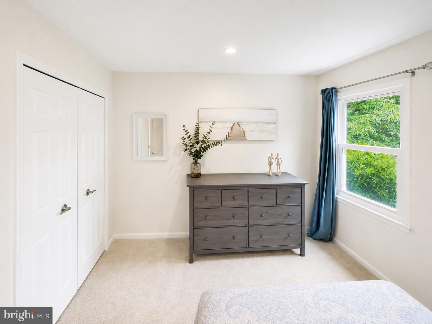 MDMC2255028 Property Photo 29