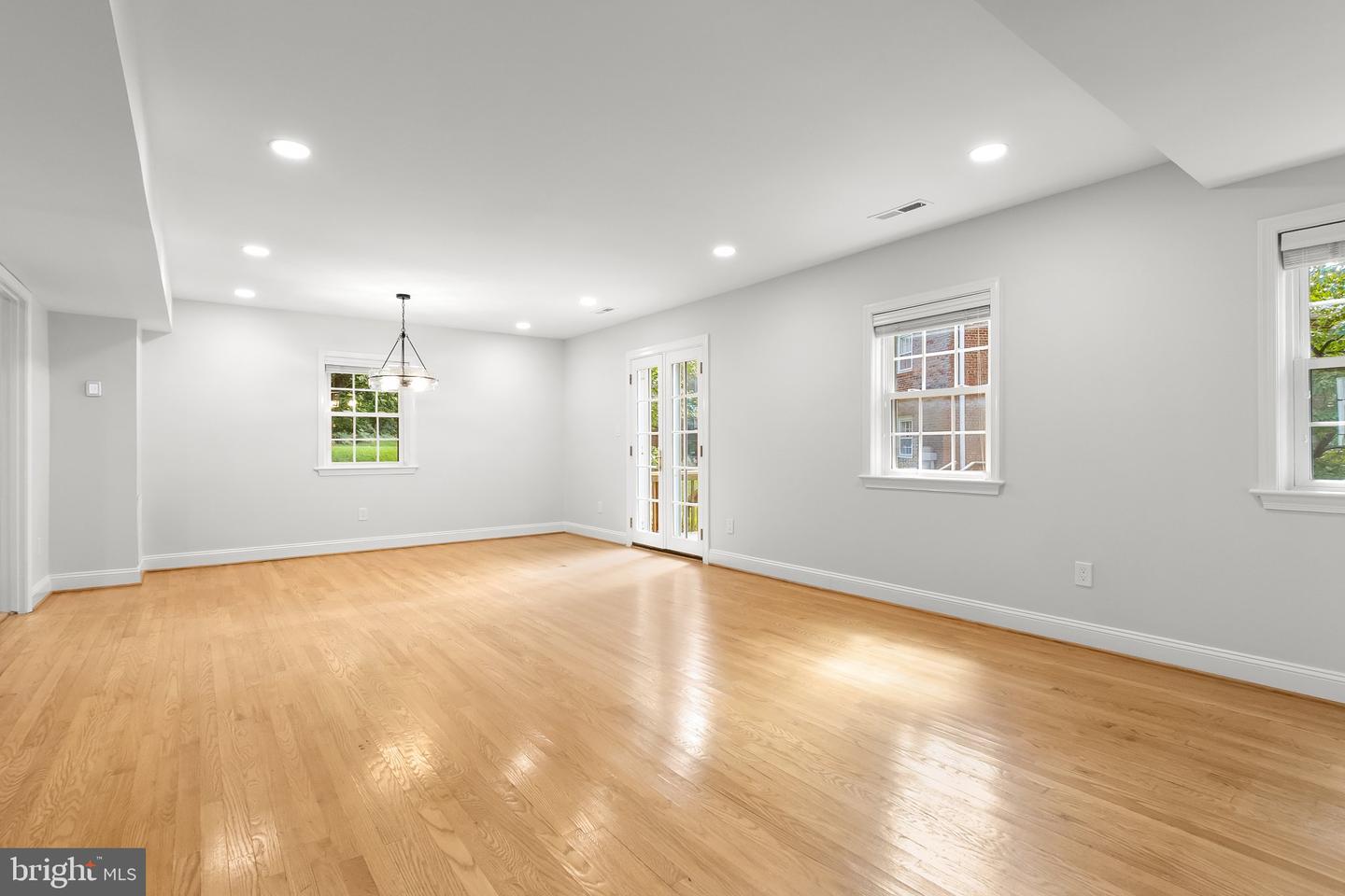 6615 Hillandale Rd #93 Property Photo 4