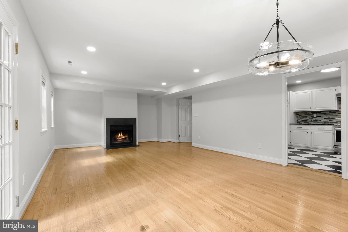 6615 Hillandale Rd #93 Property Photo 11