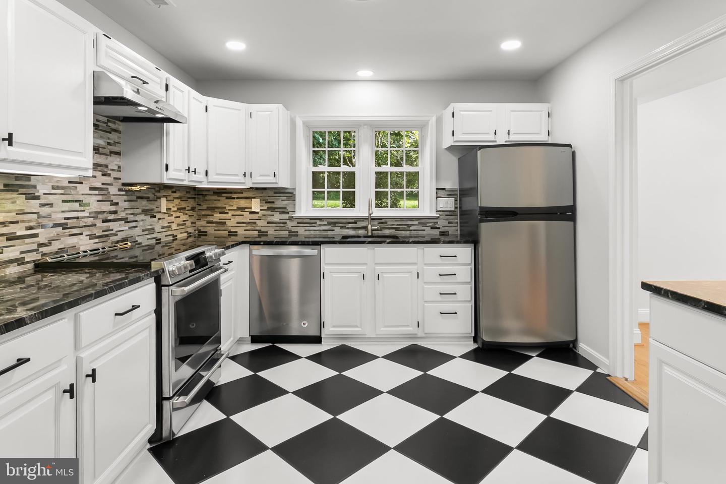 6615 Hillandale Rd #93 Property Photo 13