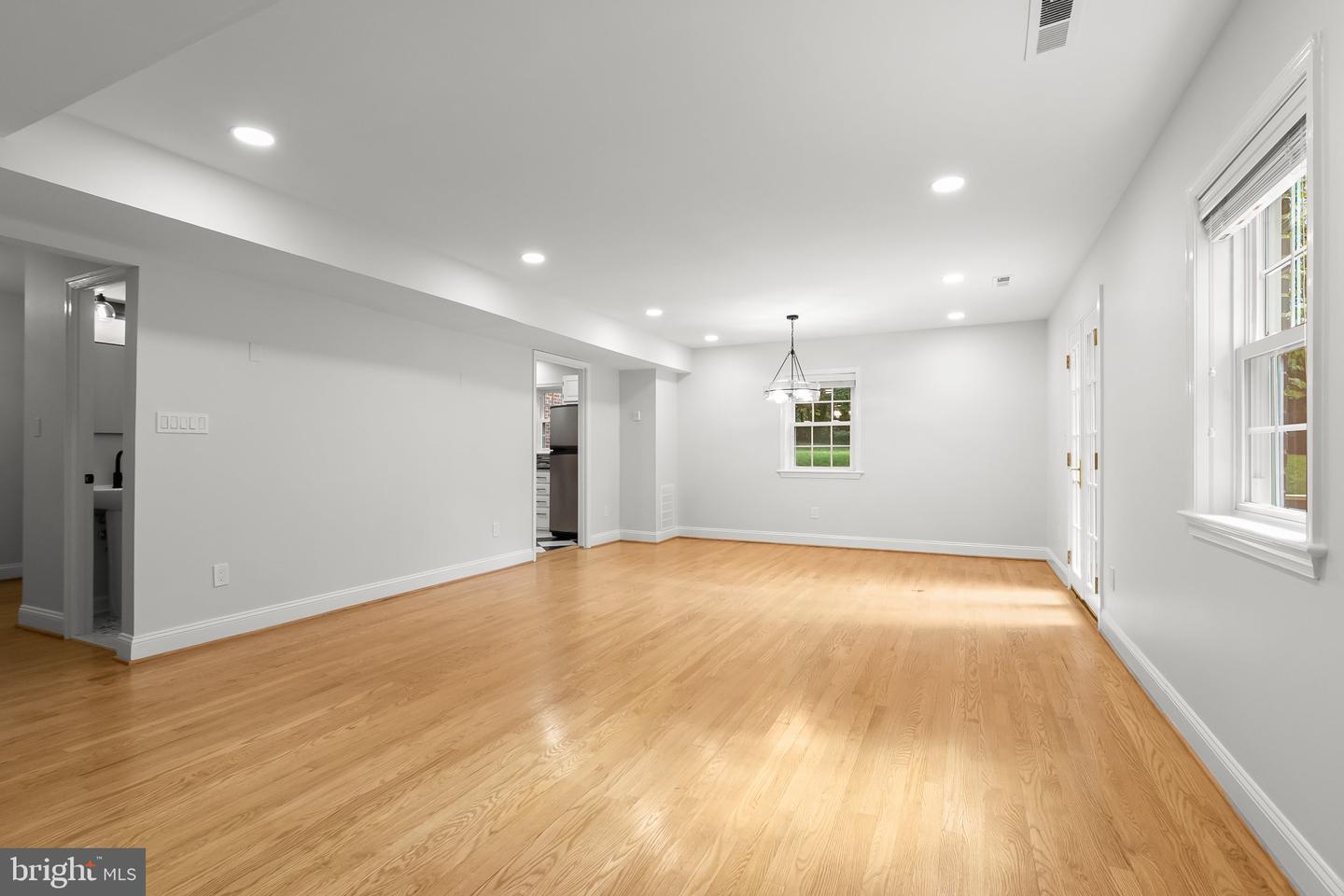 6615 Hillandale Rd #93 Property Photo 15