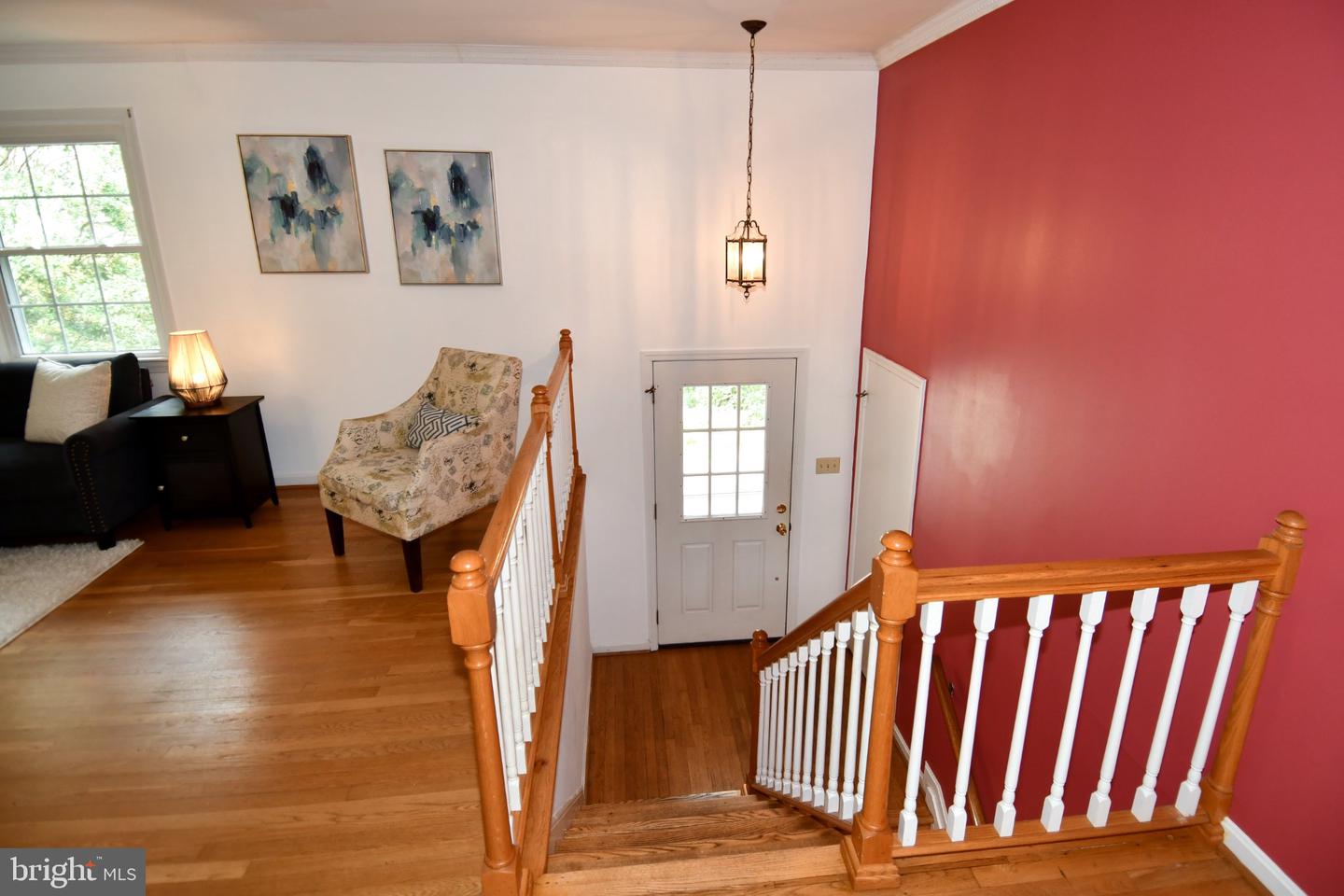 5303 Danbury Rd Property Photo 9