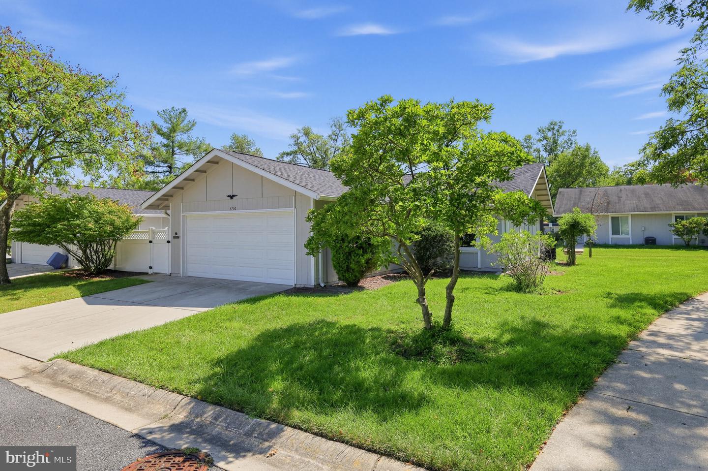 3702 Liverpool Pl #38b Property Photo 4