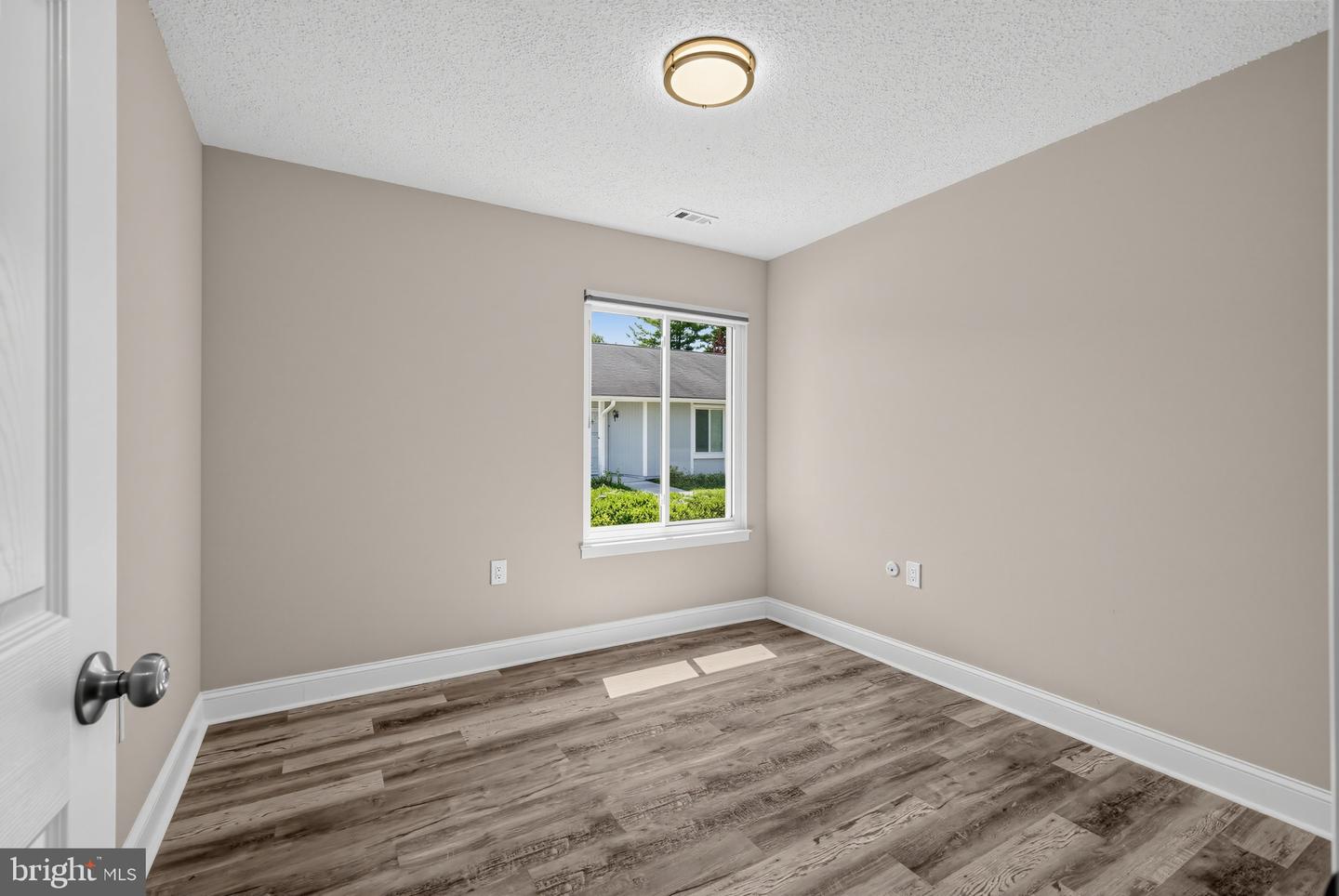 3702 Liverpool Pl #38b Property Photo 19