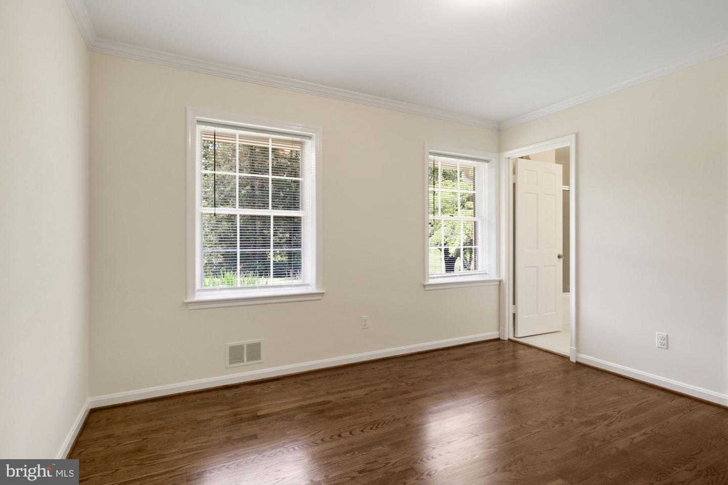11009 Cripplegate Rd Property Photo 17