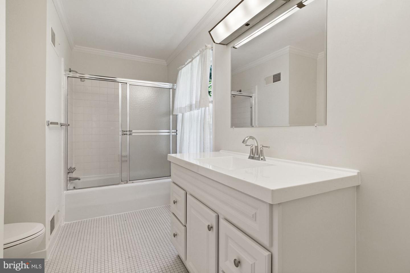 11009 Cripplegate Rd Property Photo 24