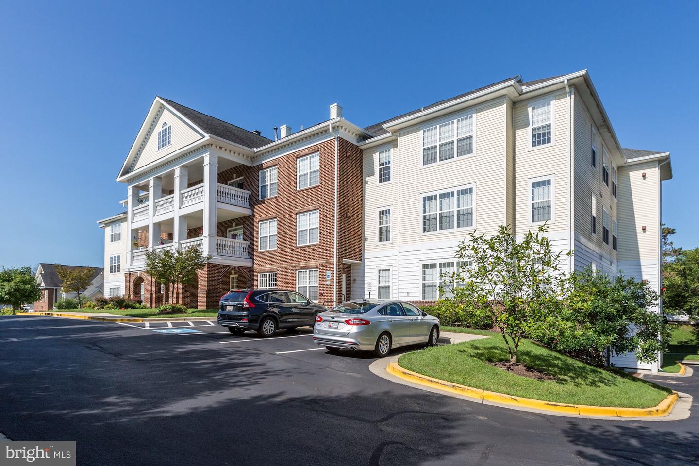 11924 DARNESTOWN RD #301 Property Photo 1