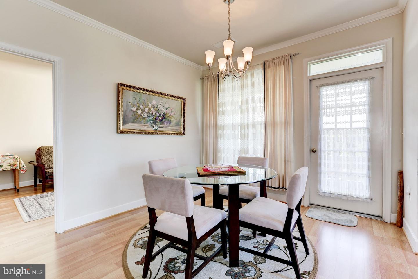 11924 Darnestown Rd #301 Property Photo 10