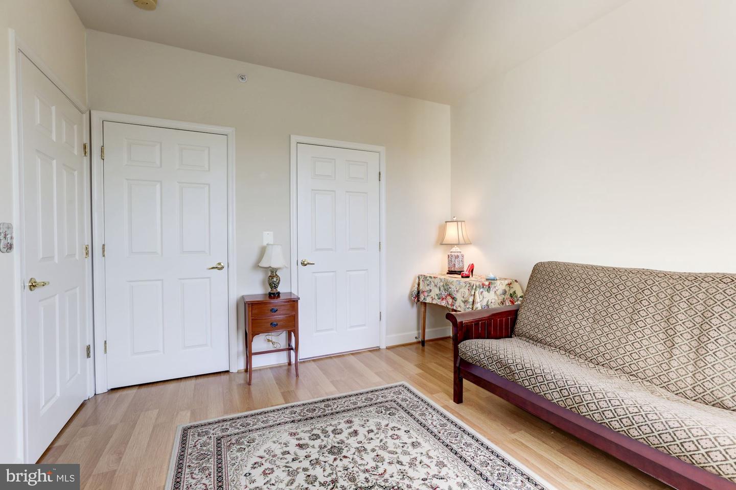 11924 Darnestown Rd #301 Property Photo 14