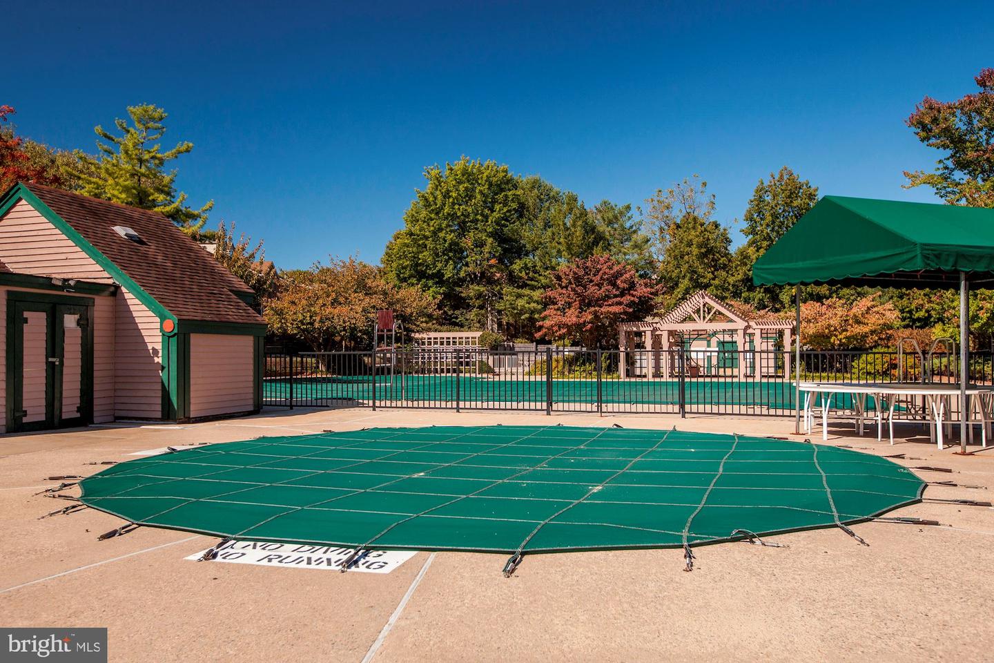 5801 Linden Square Ct #45 Property Photo 26