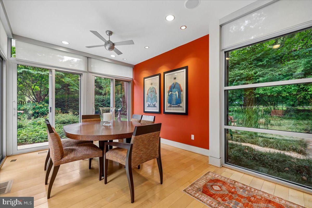 1212 Woodside Pkwy Property Photo 14