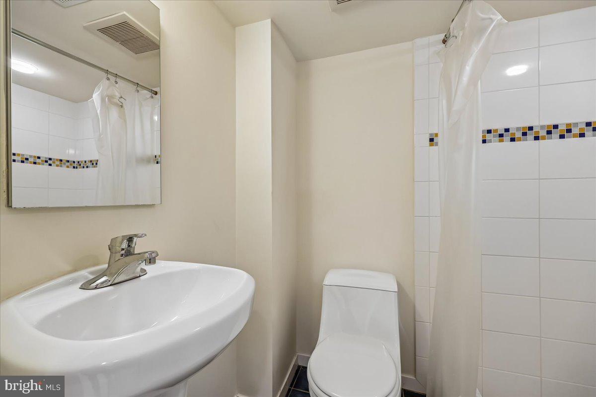 1212 Woodside Pkwy Property Photo 82