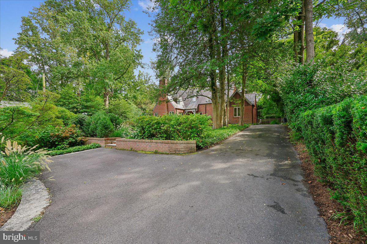 1212 Woodside Pkwy Property Photo 106