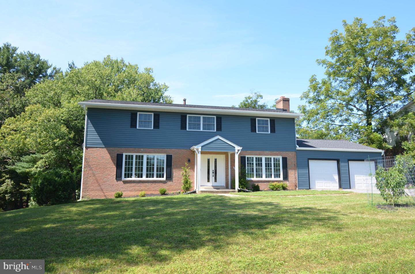 14208 N Gate Dr Property Photo 4