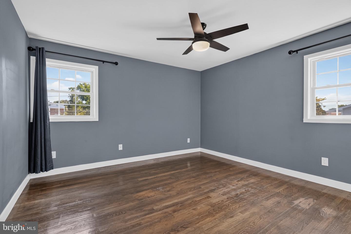 14208 N Gate Dr Property Photo 31