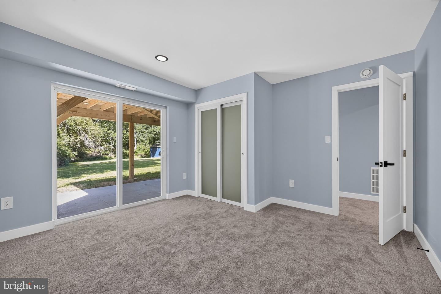 14208 N Gate Dr Property Photo 38